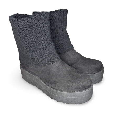 Bota de invierno cálida en negro acabado gamuza M8033