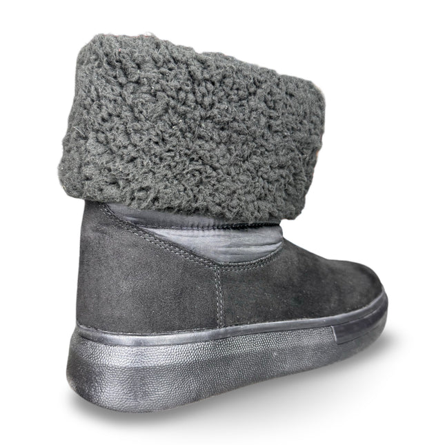 Botas aborregadas y afelpadas de dama en color negro acabado gamuza M550