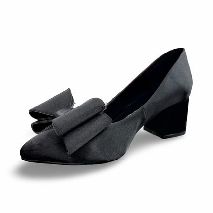 Zapatillas de Tacón de Dama Negras con Moño - Acabado Satinado - Modelo M392G