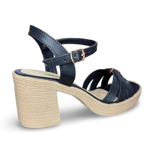 Zapatillas abiertas de tacón negro con diseño de tiras entre lazadas acabado cabra M7353